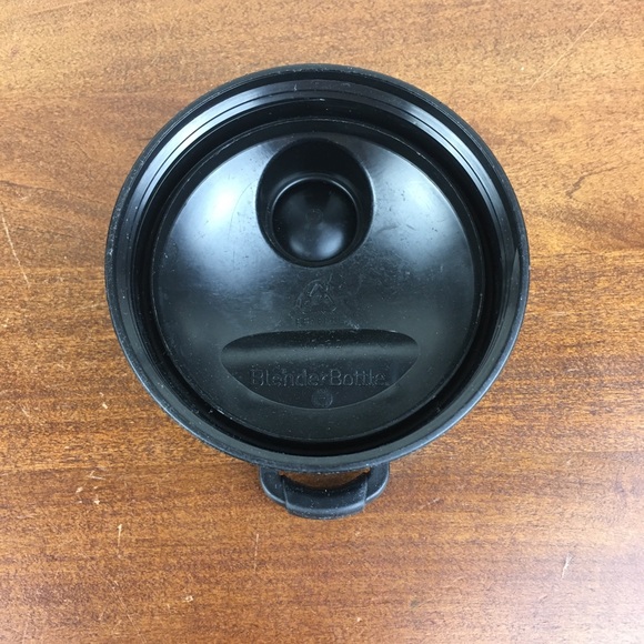 Blender Bottle Classic V2 Shaker Bottle - Black 18 Oz. Black Top - Picture 8 of 8